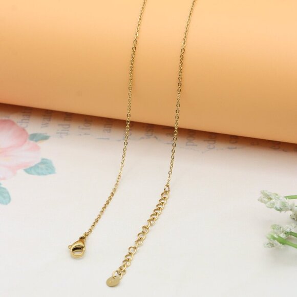 Yellow Gold Butterfly Pendant Necklace in Adjustable Chain Length, XPNL0357 - Picture 11 of 13